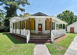 Pecan Ln