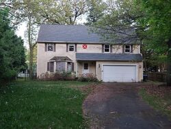  Briar Rd