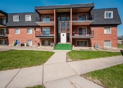  171st St Apt 2e