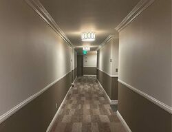  N West Knoll Dr Apt 2