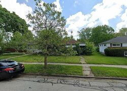  N 93rd St