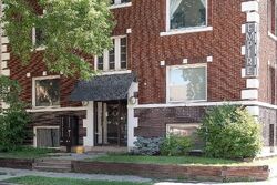  Irving Ave S Unit 106