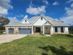  Lakeland Cir