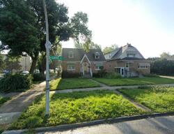  N Sayre Ave