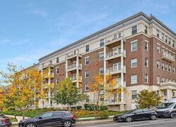  Cameron Dr Nw
