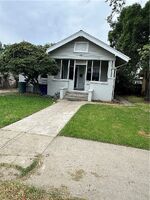  W 20th St