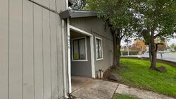  Aizenberg Cir