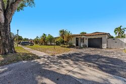  Sw 103rd Avenue Avenu