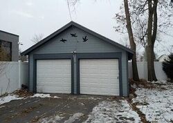  E Church St