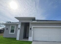  E Benbow Cir