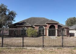  Dallas Cir
