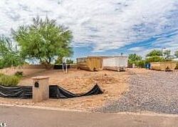  E Rancho Drive