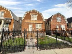  N Kedvale Ave