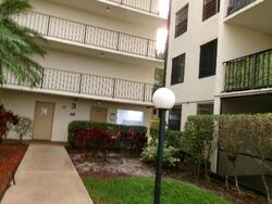  Woodlands Boulevard #