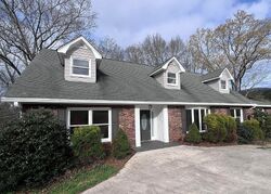  Pinecliff Dr