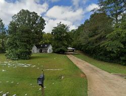  Ne Lauderdale Ln