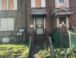  Hollis Ave