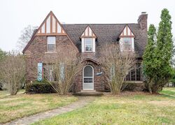  Meadowood Ct S