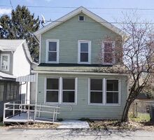  S Edwards Ct