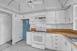 Nw 44th Street #111