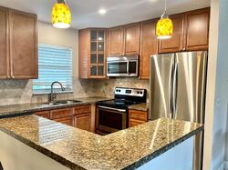  W Oakland Park Boulev