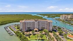  Vanderbilt Dr #407