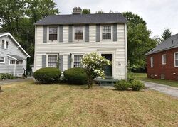  Parkcliffe Ave