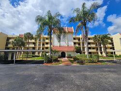  Barwood Lane #1203