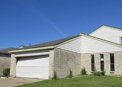  Gladewell Dr
