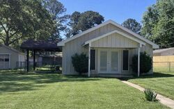  Big Oak Dr