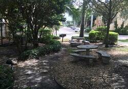  Sw 50th Ct Apt 327