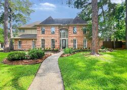  Seven Maples Dr