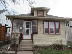 Lyndale Ave N