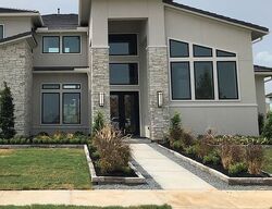  Round Prairie Ln