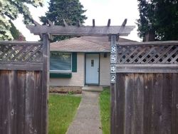  19th Ave Nw