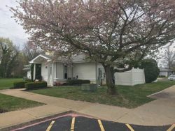  E Chestnut Ave Apt 17