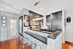  W 24th St Apt 18a