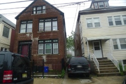  Van Nostrand Ave