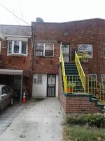  E 100th St