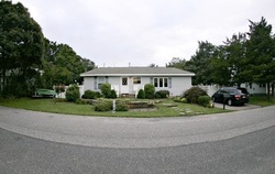  W Greenwood Ave