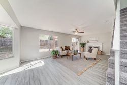  E Jensen St Unit 67