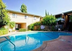 Willis Ave Apt 23