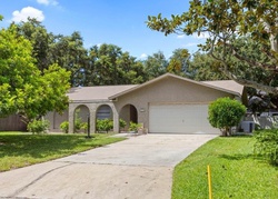  Coachlight Cir