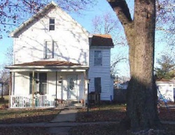  W Walnut St
