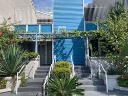  Gaviota Ave Apt 102