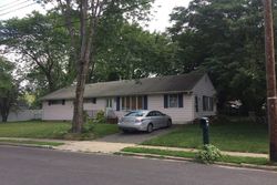  Hillview Dr