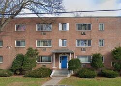  Bell Ct Apt C3