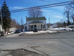  N Main St