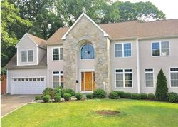  Stone Wall Dr