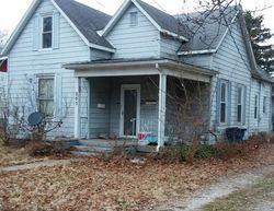  E College St